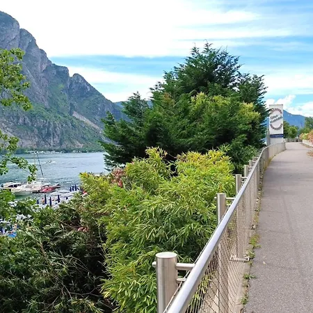 A Pochi Passi Dal Vista Corte * Lecco